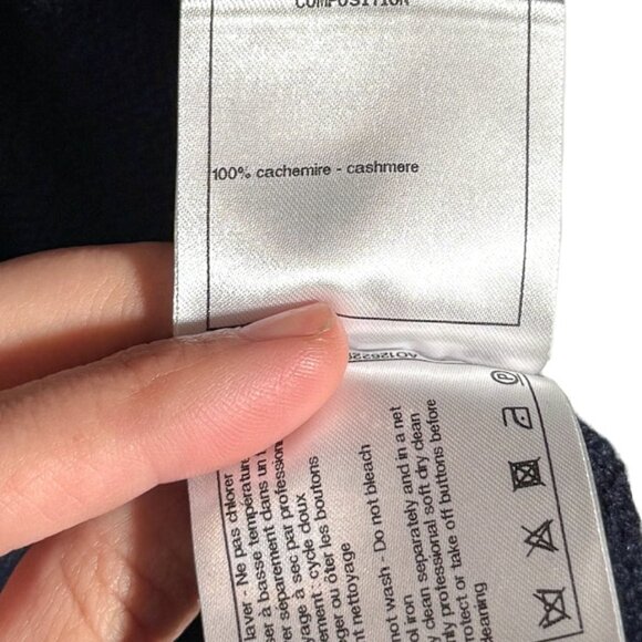 Chanel 2018 Navy Blue Cashmere Nautical Cardigan Sweater - Picture 11 of 12